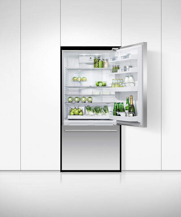 Freestanding French Door Refrigerator Freezer, 32, 16.8 Cu ft, Ice & Water