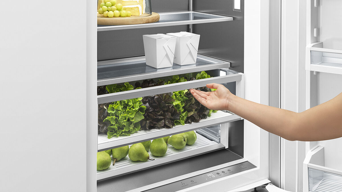 Integrated Refrigerator Freezer, 24