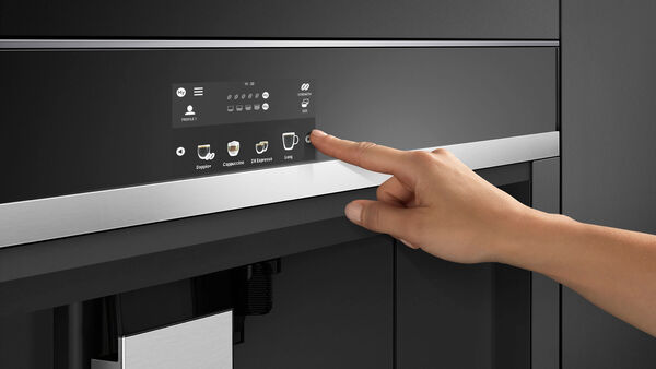 https://www.fisherpaykel.com/dw/image/v2/BCJJ_PRD/on/demandware.static/-/Sites-fpa-master-catalog/default/dwdd4cbceb/features/FB_EB24DSXB1-coffee-machine-personalise-your-cup-2400.jpg?sw=600&sfrm=jpg