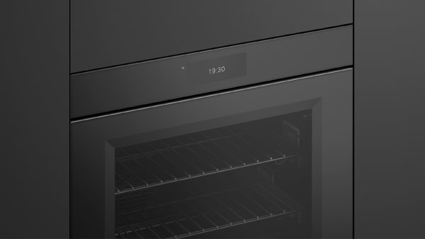 Black Minimal Built-in Oven